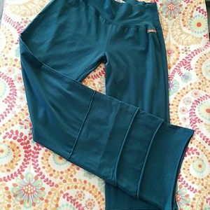 Matilda Jane Clothing leggings.